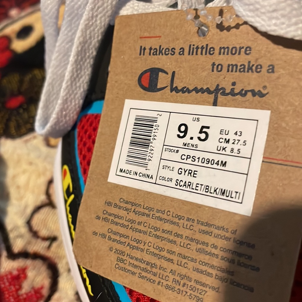 9.5 champion sneakers - Picture 5 of 5